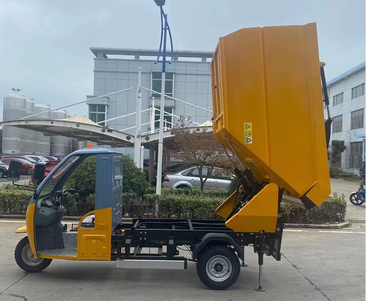 電動(dòng)三輪后上桶清運(yùn)車